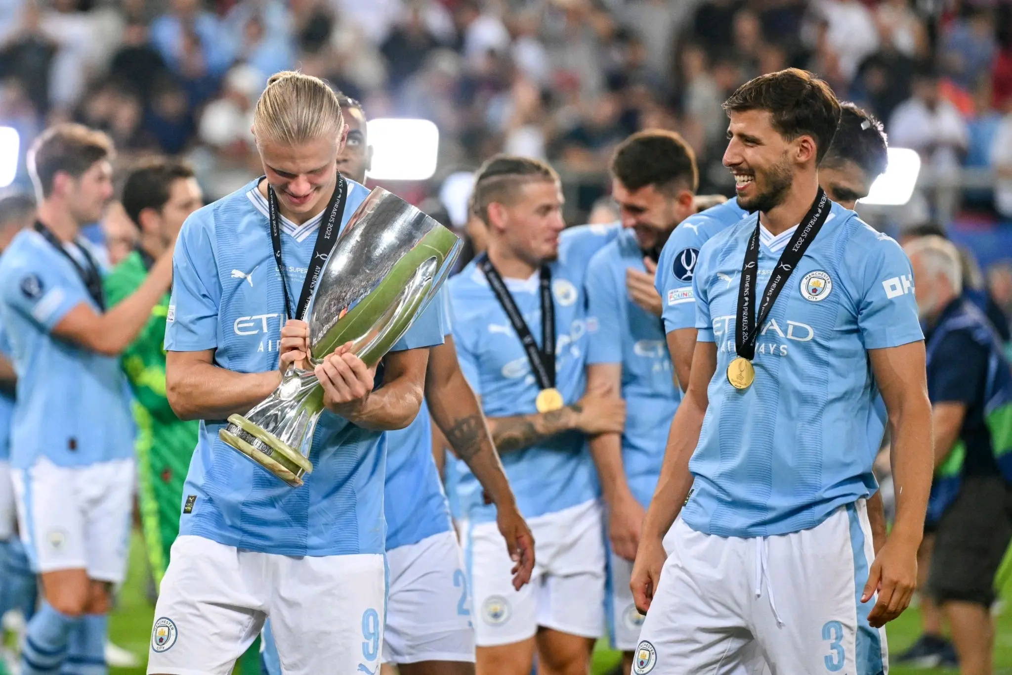 火狐体育官网入口-关于里程碑夜塞维利亚伤情更新，社区盾今晚刷纪录，管理层满意，更衣室氛围转暖的信息